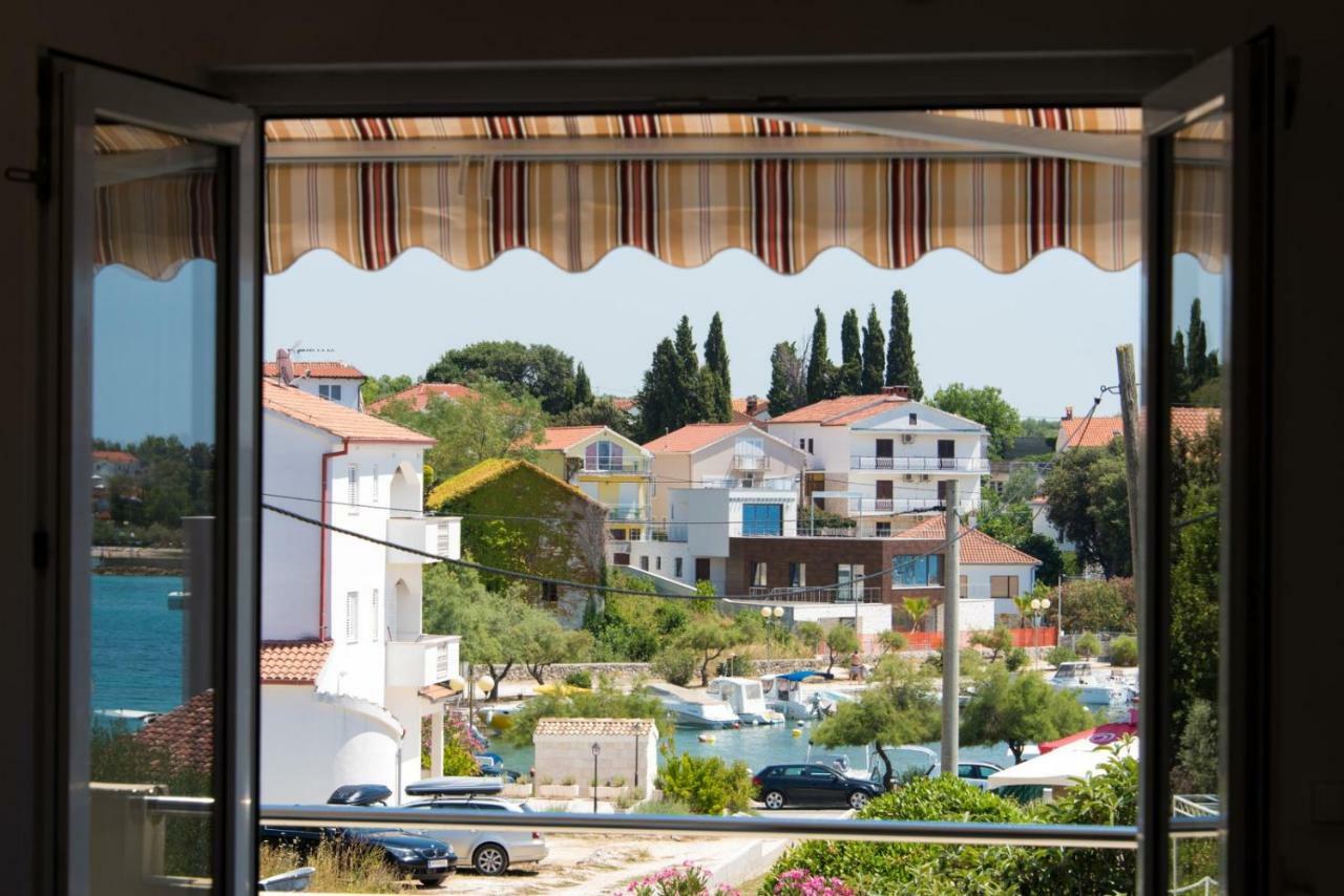 Apartments Maco Petrcane Exterior photo