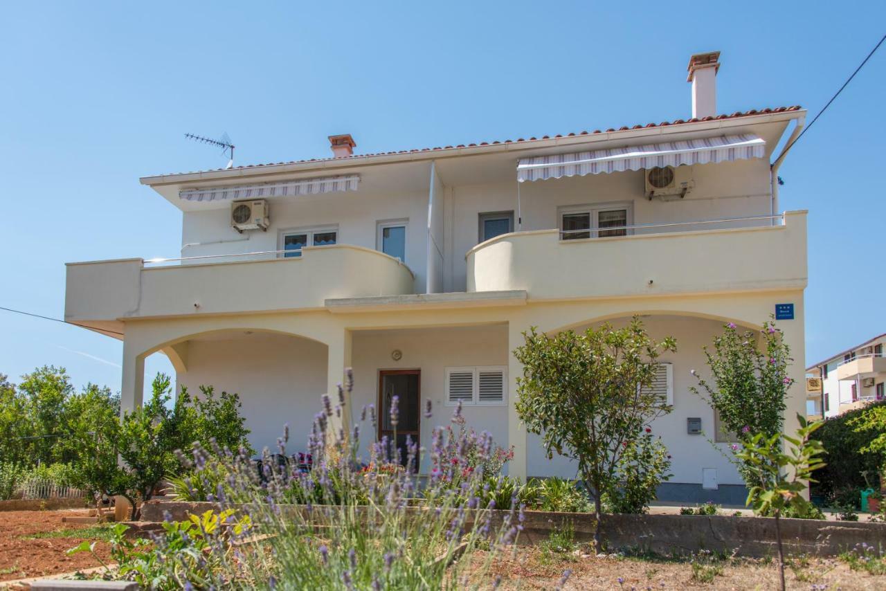Apartments Maco Petrcane Exterior photo